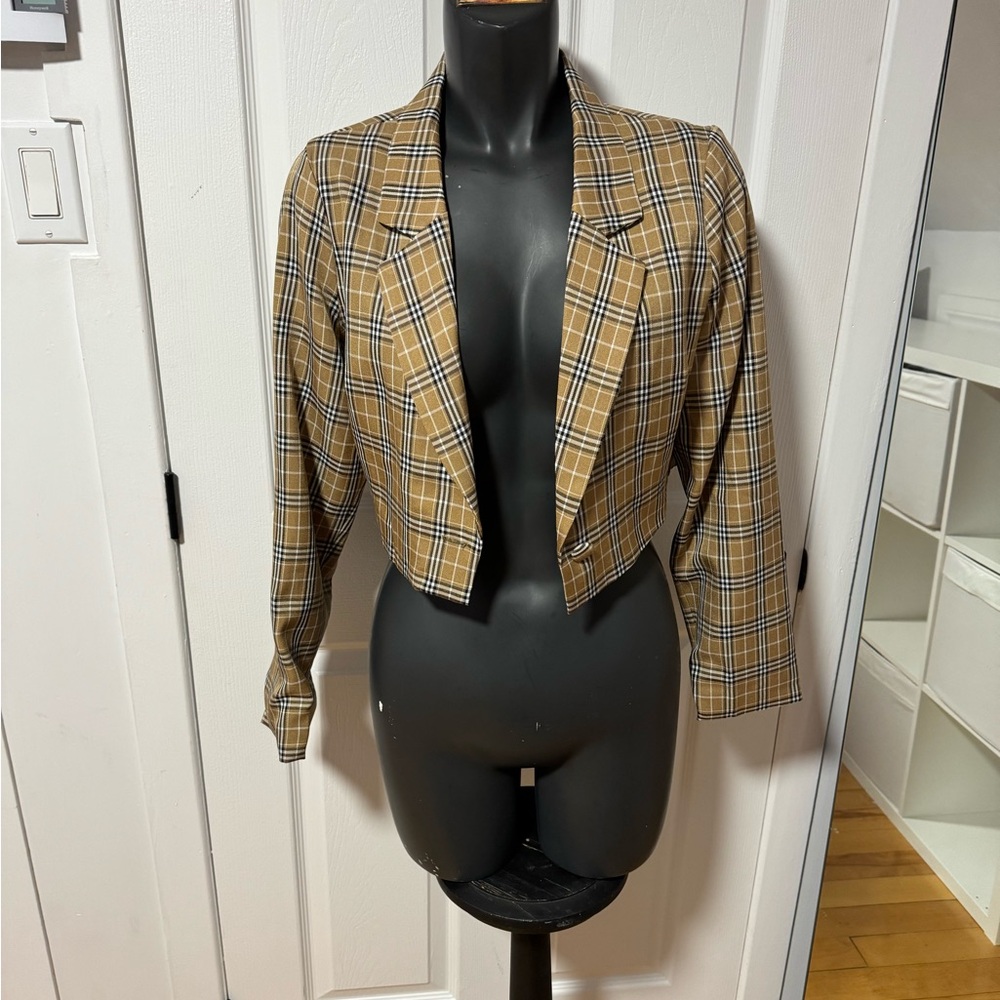 Cropped Plaid Blazer Jacket - Camel Plaid